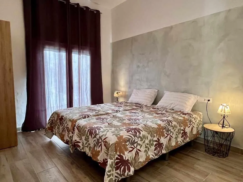 Villa Casa Mas Ambros Con Piscina Desbordante Calonge  Calonge (Catalonia)